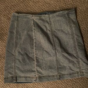 Wild fable mini denim skirt size 8